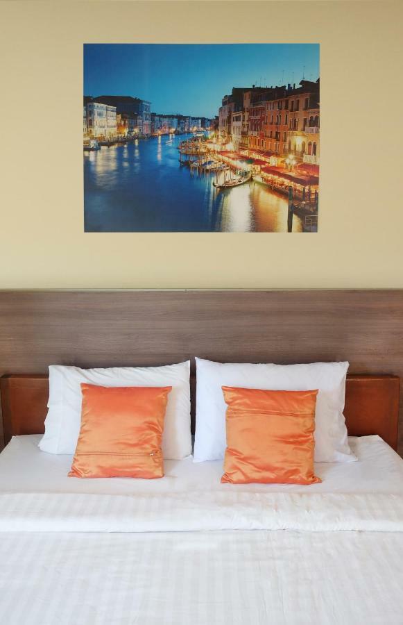 Hotel De Coo Чиангмай Экстерьер фото
